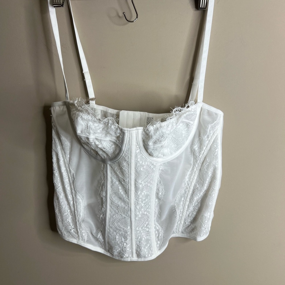 NWT raxnode corset white large